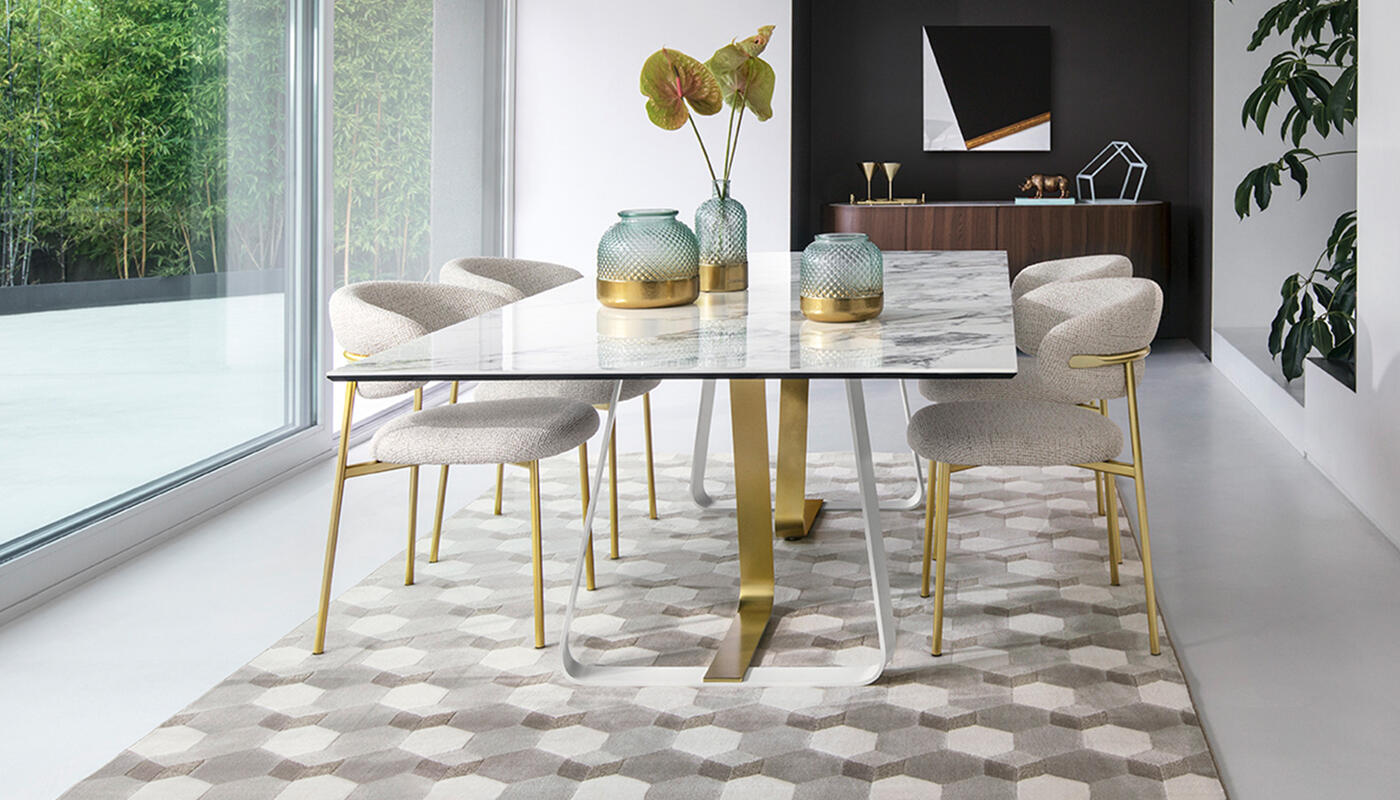 Oleandro Upholstery/Metal Dining Chair