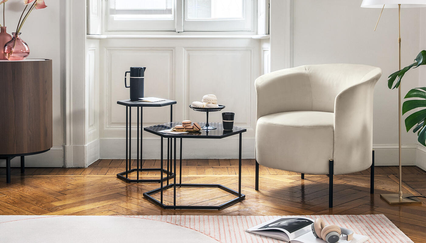 Rendez-Vous Fabric/Metal Customizable Upholstered Lounge Armchair