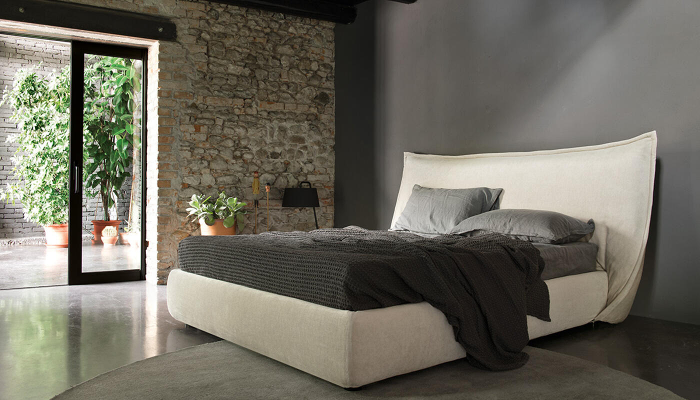 Softly Fabric/Wood Platform Bed