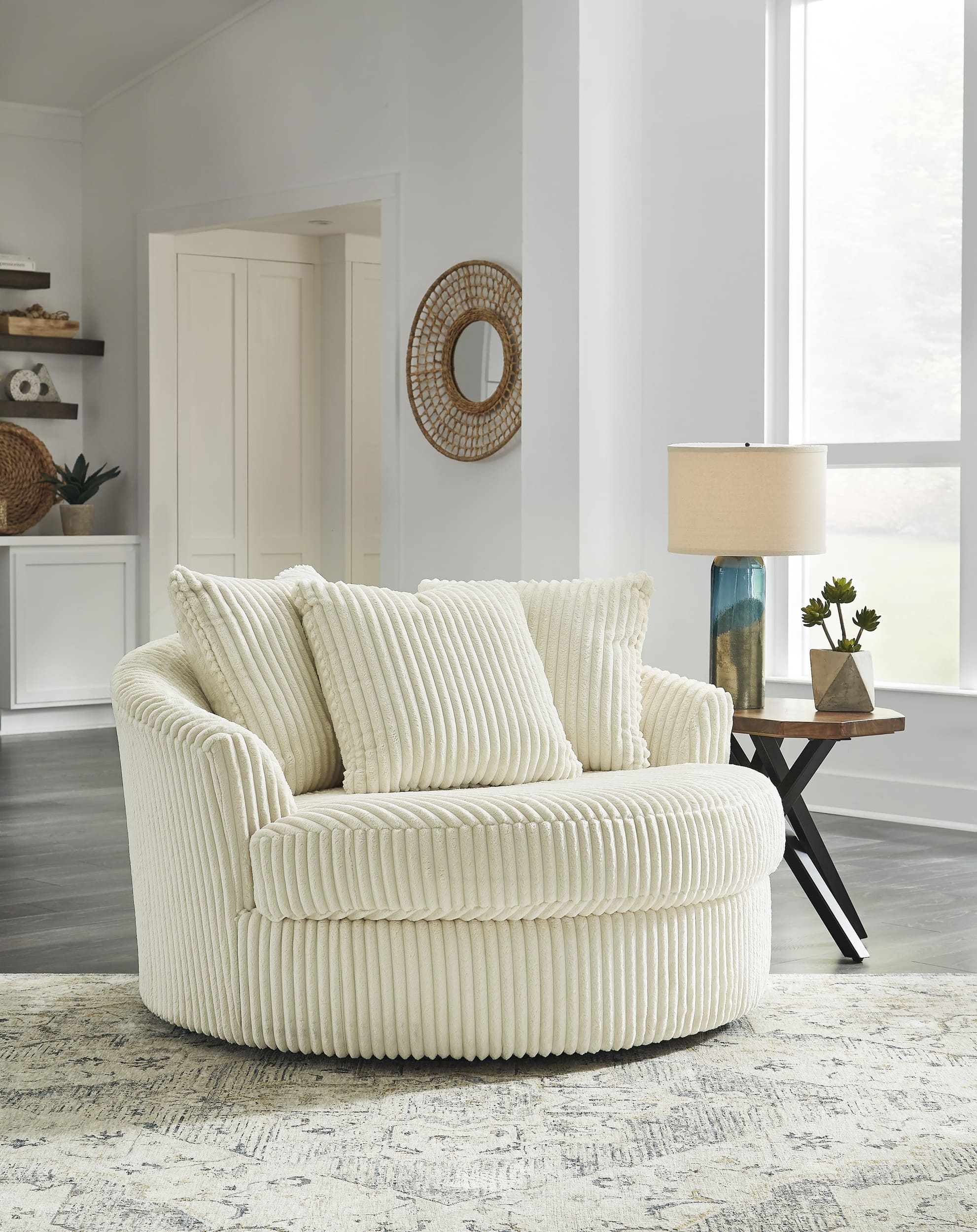 Lindyn Polyester Oversized Swivel Accent Chair
