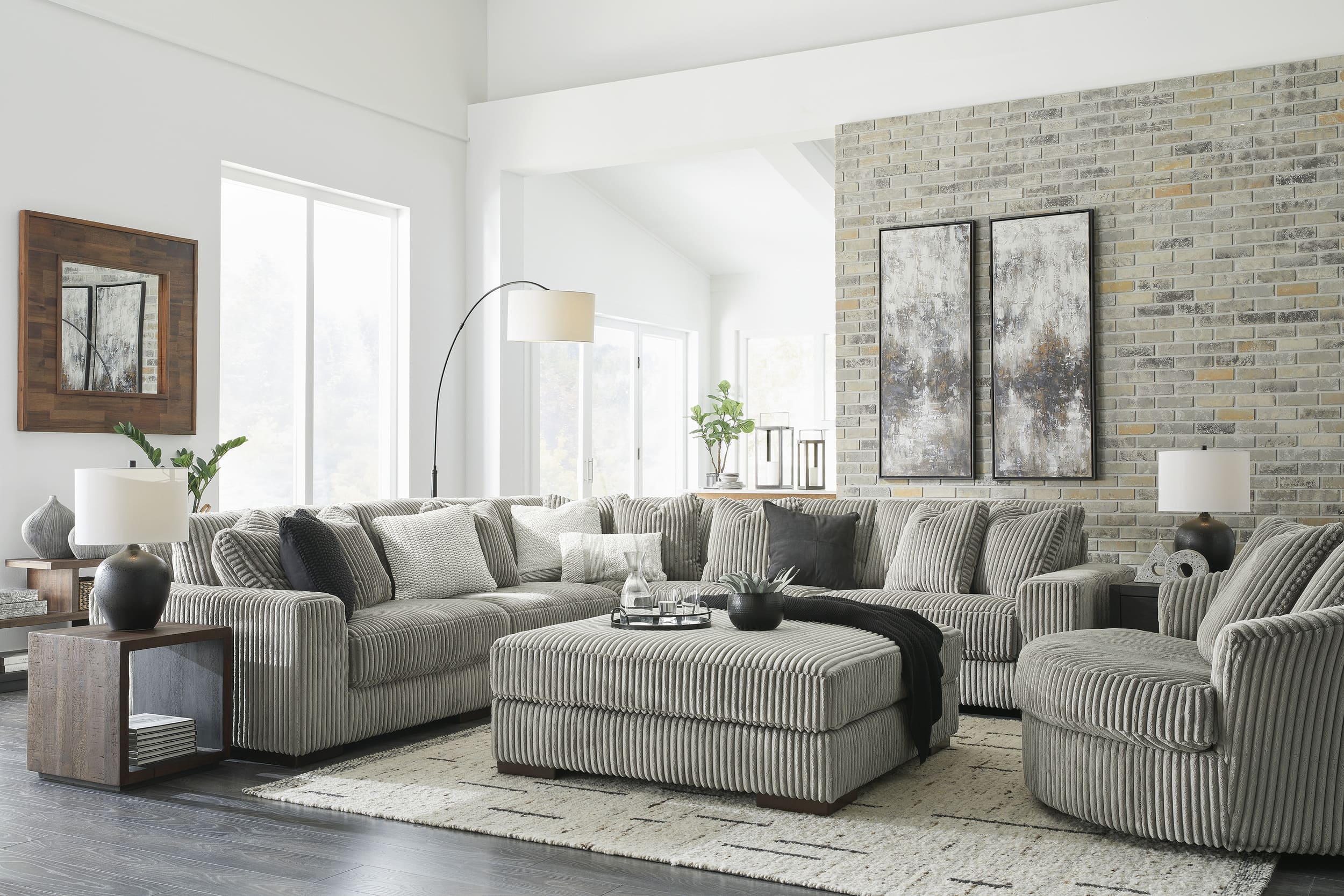 Lindyn 5-Piece Polyester L-Shaped Sectional Sofa