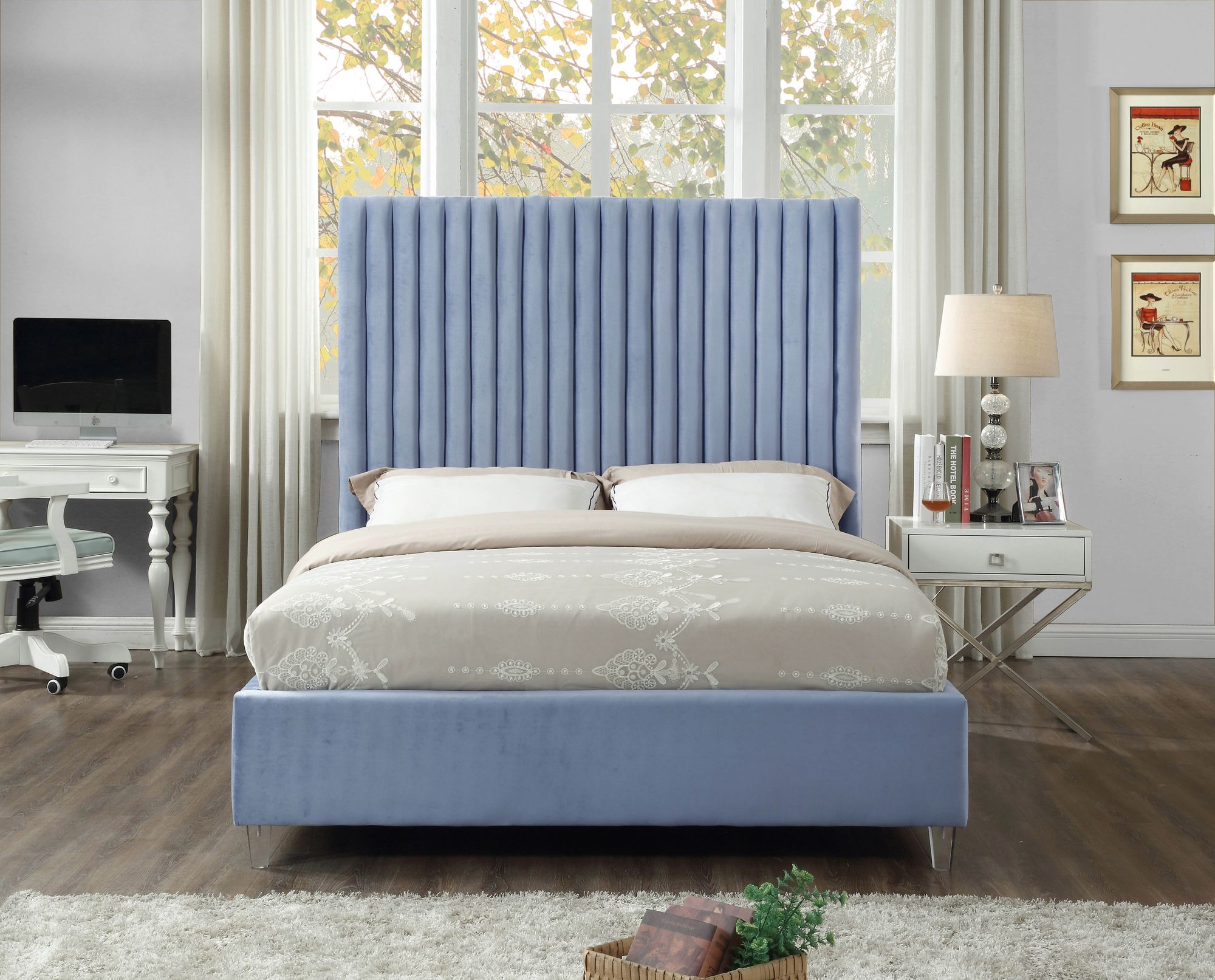 Candace Velvet Full Size Bed