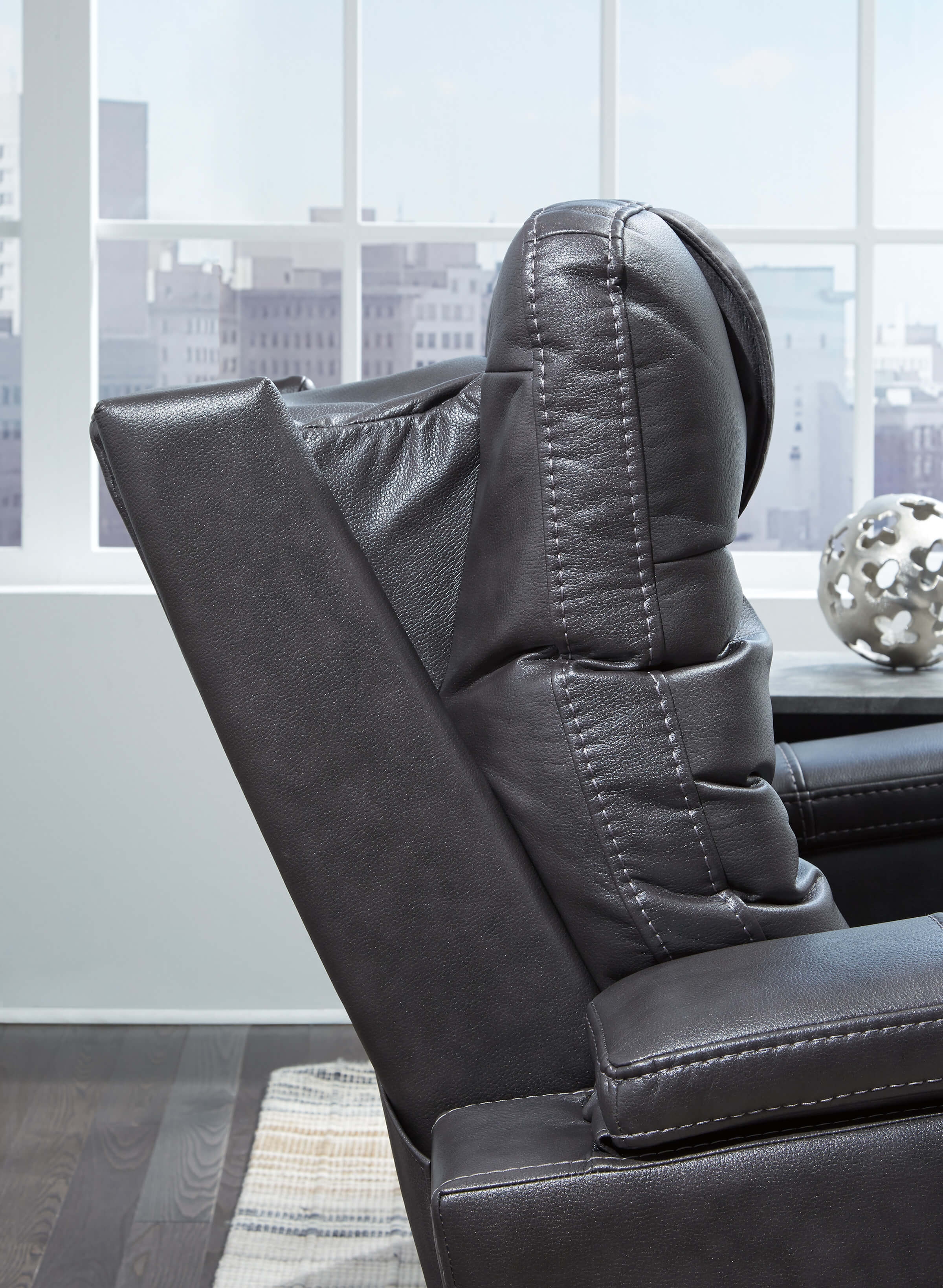 Composer Polyester/PU Power Recliner w/Ambient Blue LED Lighting