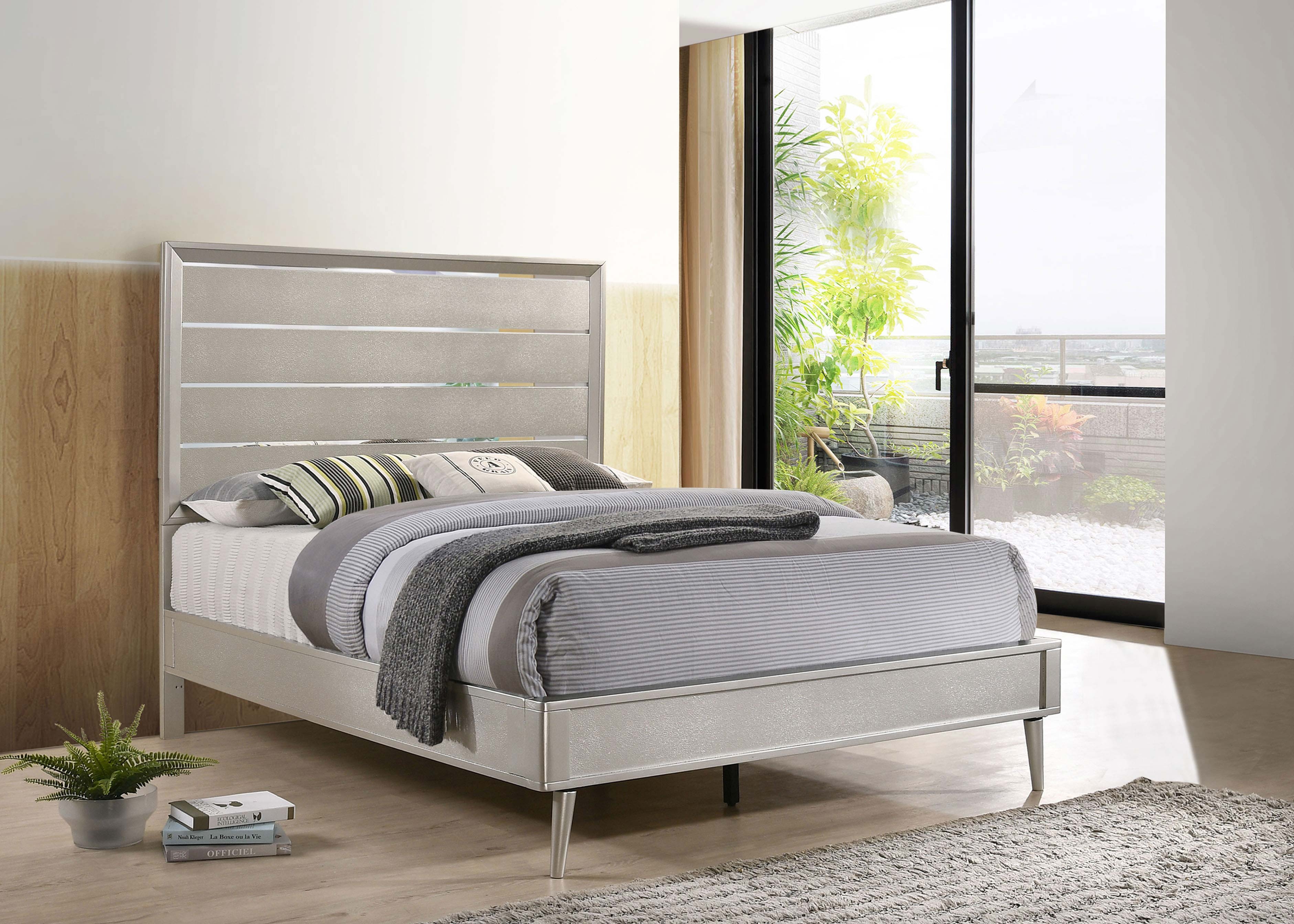 Ramon Wood Panel Bed, Queen Size
