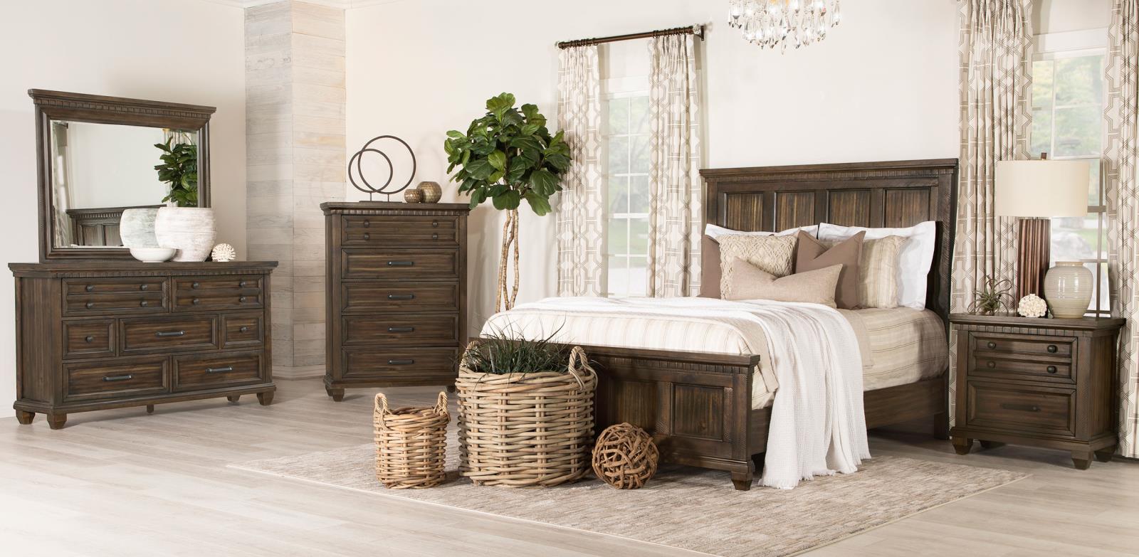 Bennington Wood Panel Bed, California King Size