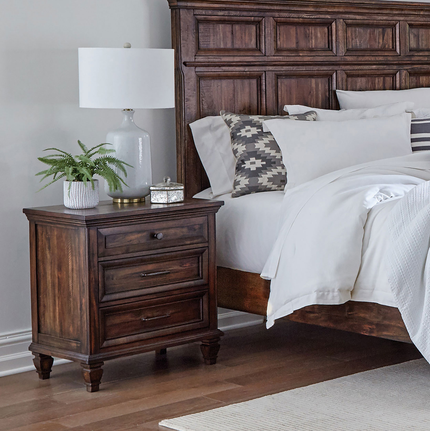Avenue Wood Nightstand w/3 Drawers & Dual USB