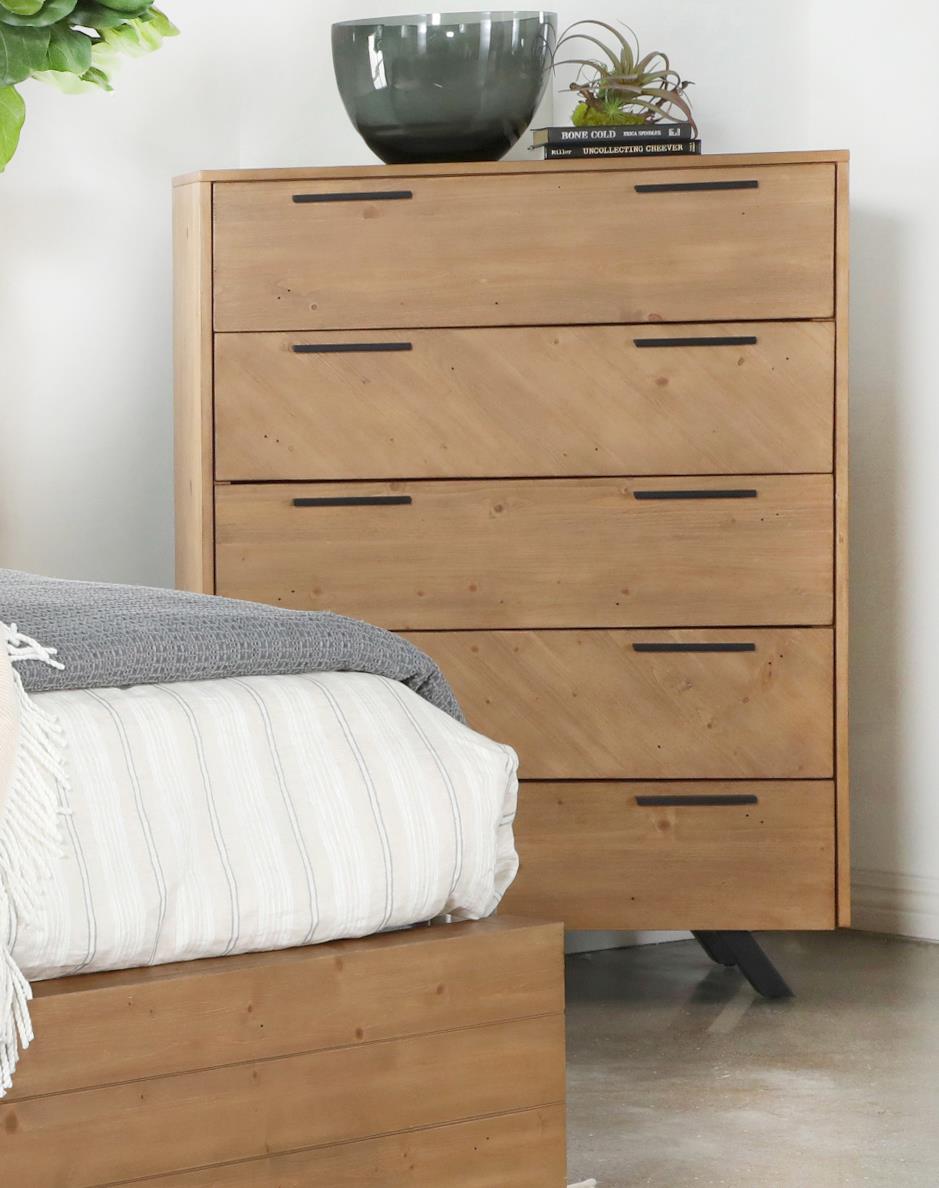 Taylor Wood Chest w/5 Drawers