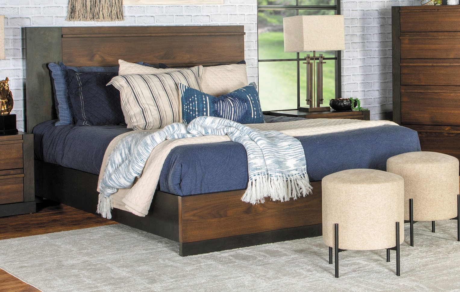 Azalia Wood Platform Bed, Eastern King Size