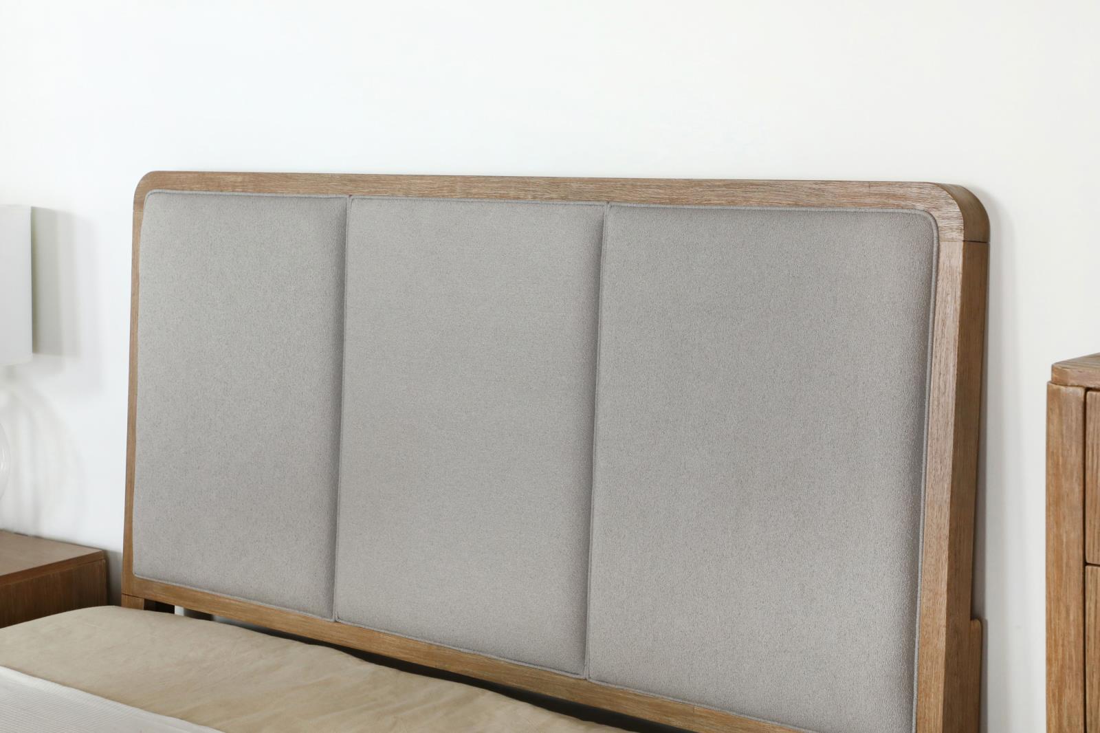 Arini Fabric/Wood Panel Bed, Queen Size