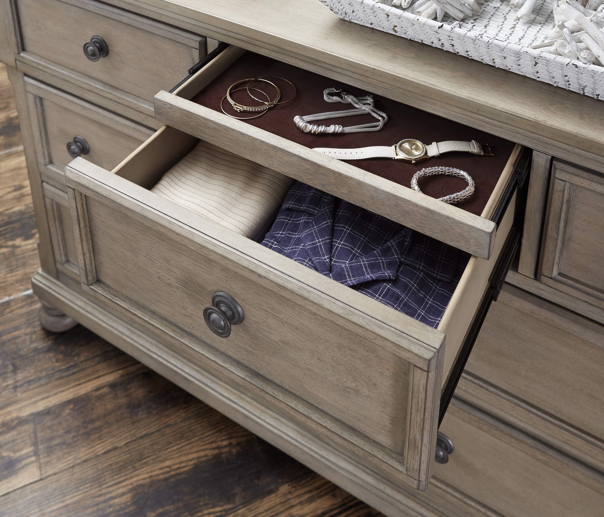 Bethel Wood Veneer 7-Drawer Dresser