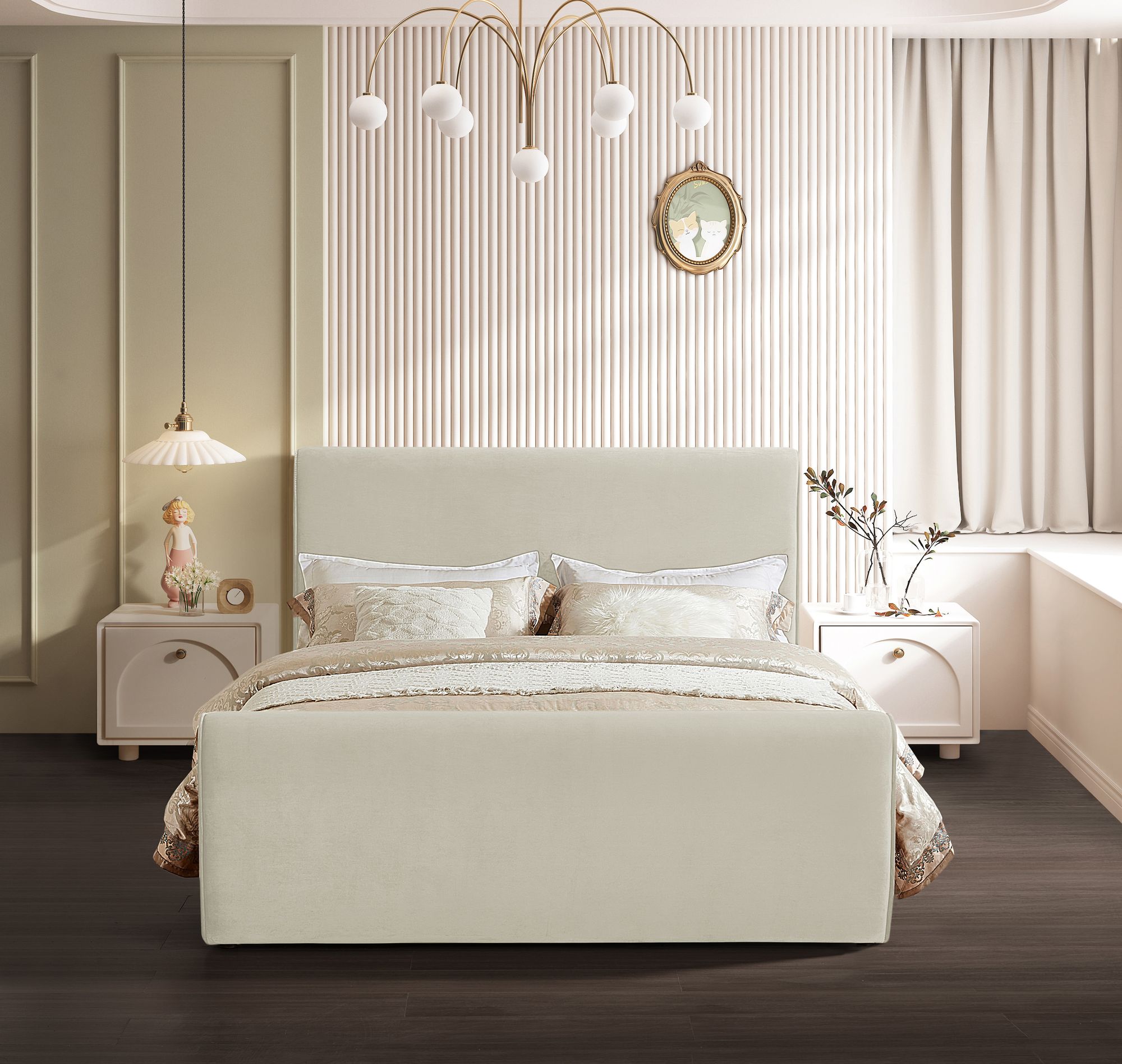 Sloan Velvet Full Size Bed
