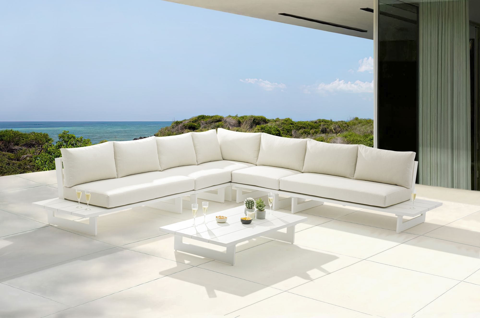 Maldives 129.5" 5-Piece Outdoor Patio Waterproof Fabric Modular Sectional with White Aluminum Frame