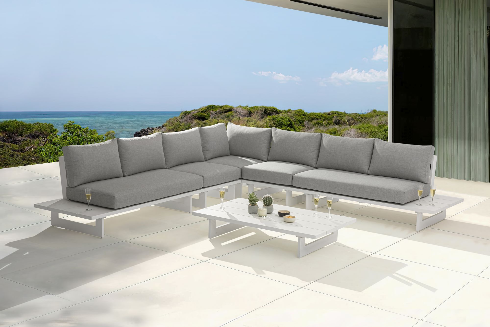 Maldives 129.5" 5-Piece Outdoor Patio Waterproof Fabric Modular Sectional with White Aluminum Frame