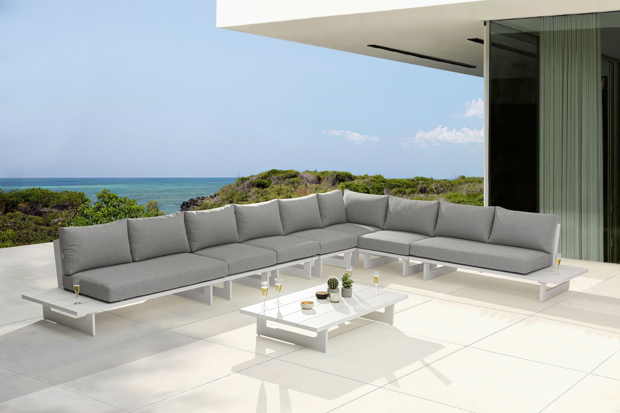 Maldives 129.5" x 184.5" 7-Piece Outdoor Patio Waterproof Fabric Modular Sectional with Aluminum Frame