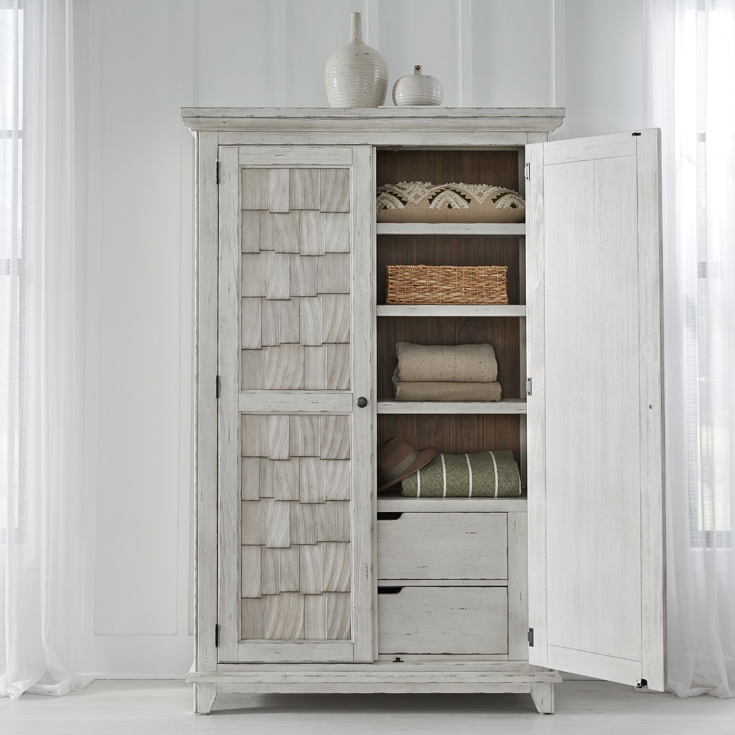 River Place White Farmhouse Bedroom Set | Liberty Furniture