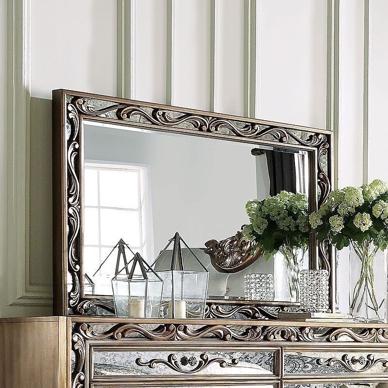Orianne Mirror