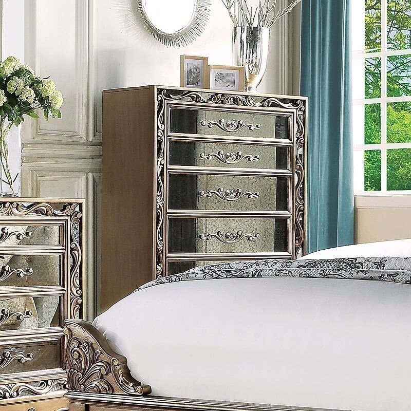 Orianne Chest