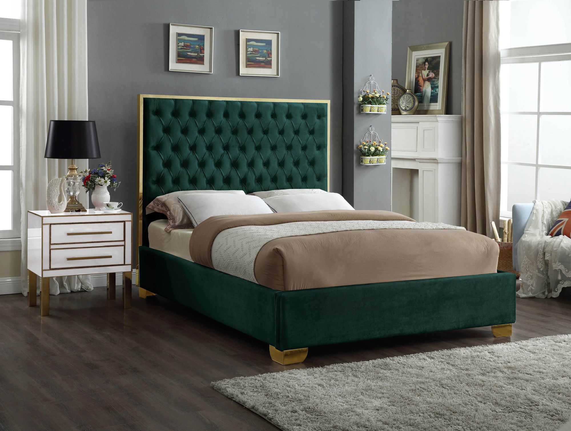 Lana Velvet Queen Size Bed