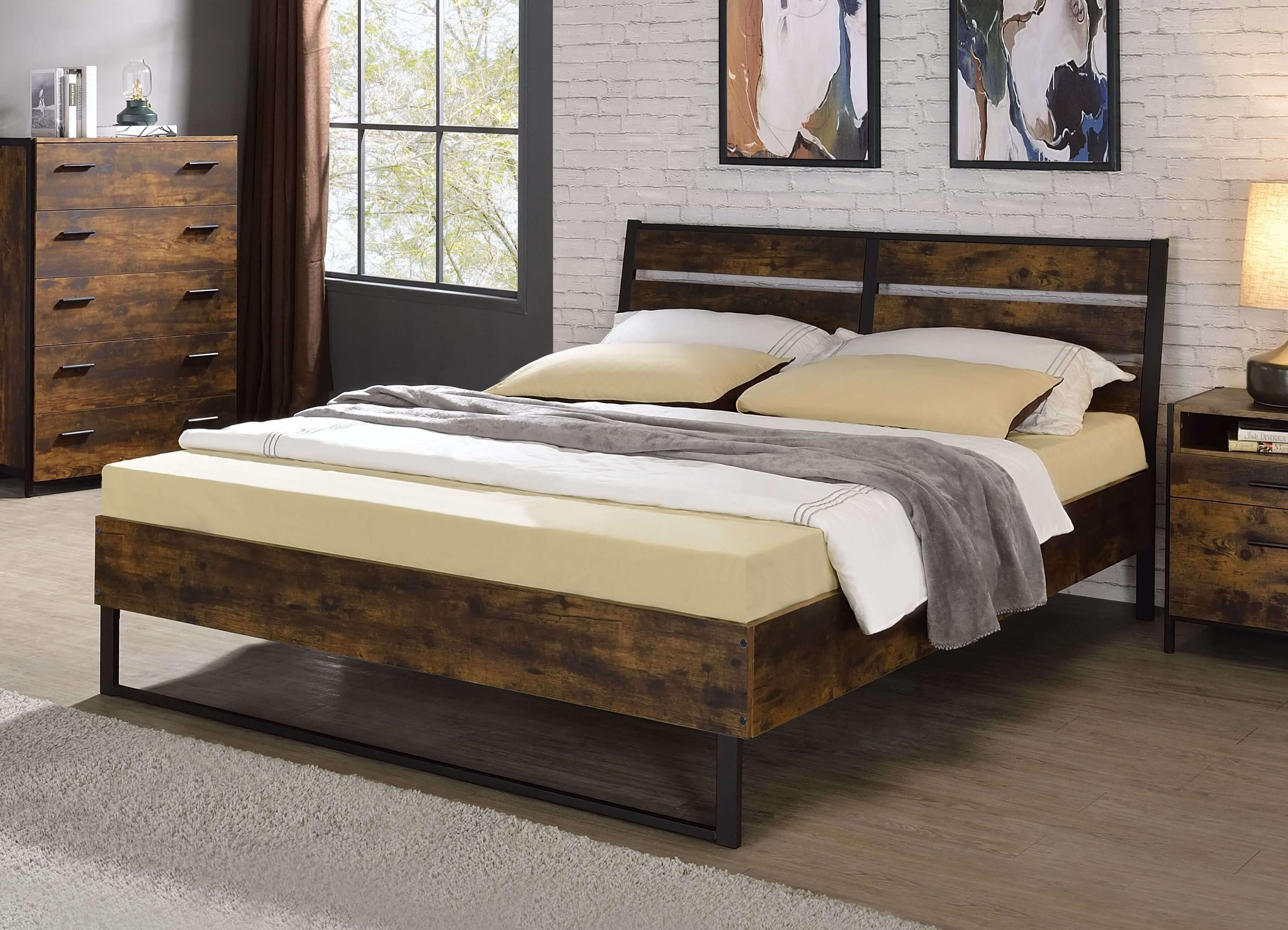 Juvanth Wood/Metal Panel Bed