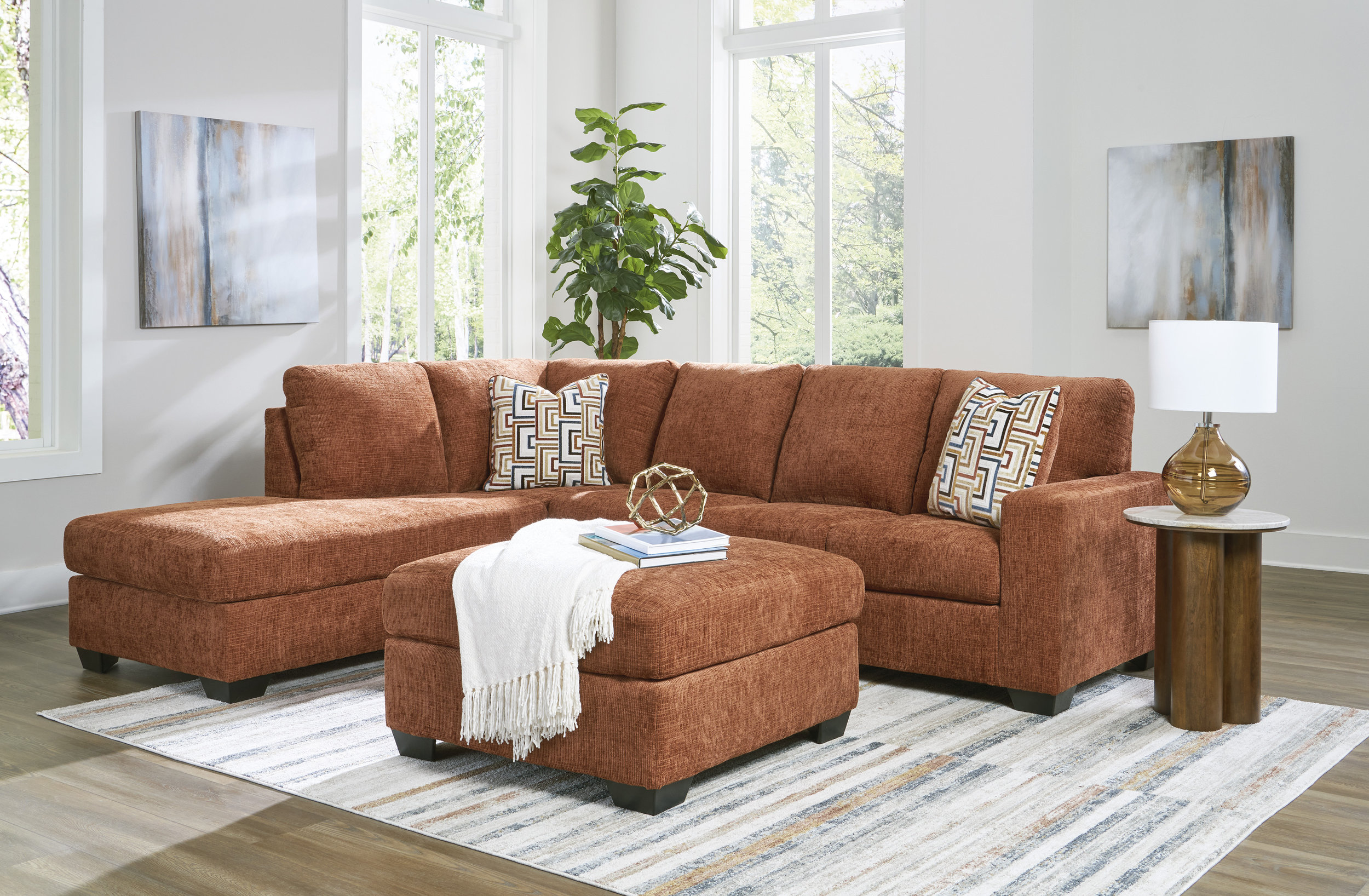 Snapshot  Signature Design by Ashley Living Room Aviemore Right-Arm Facing Sofa 