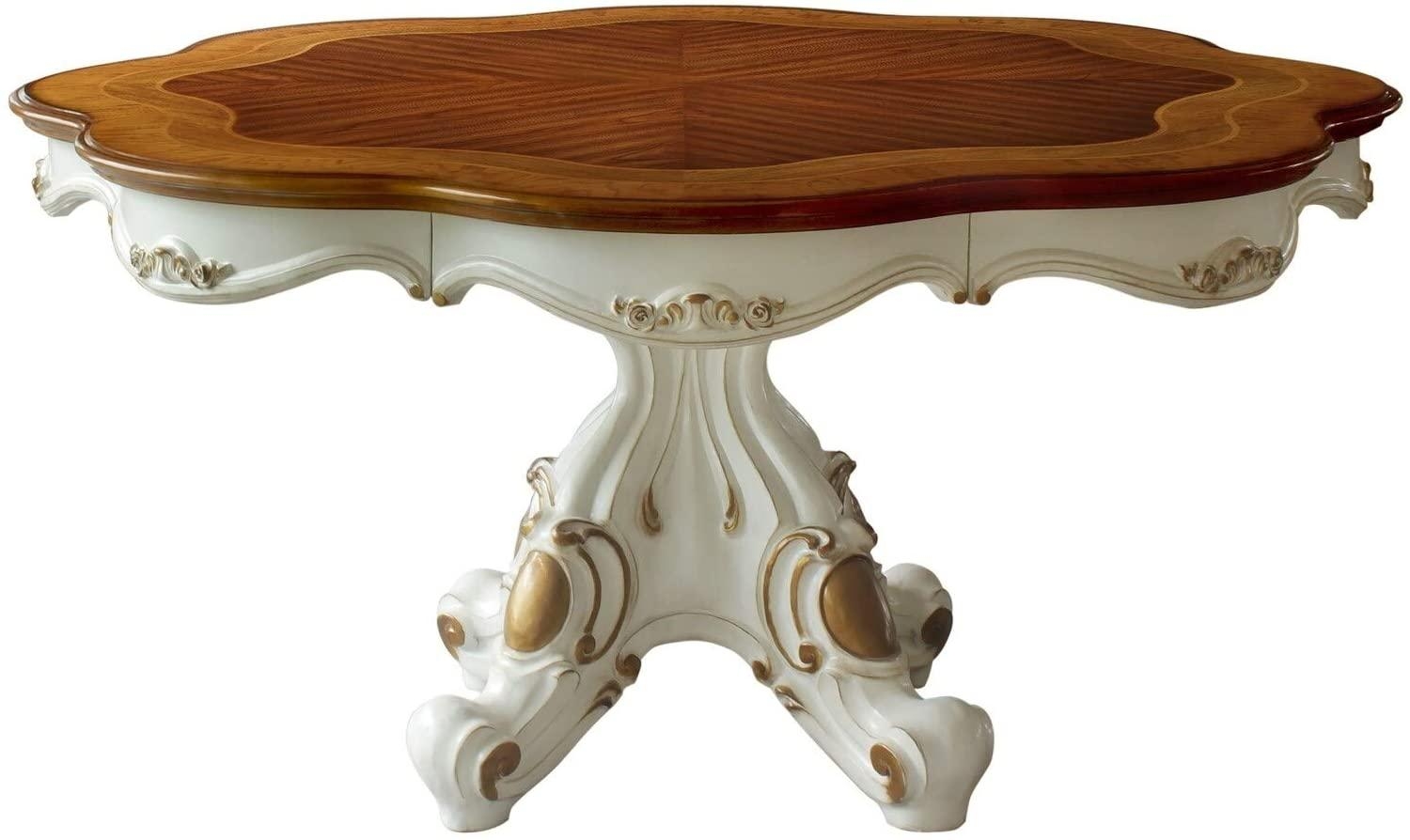 Picardy Wood Round Dining Set