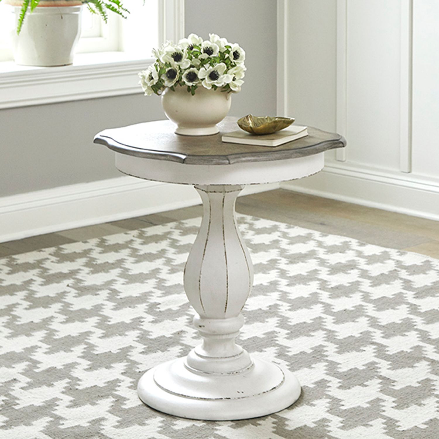 Magnolia Manor Living Room Cocktail Table