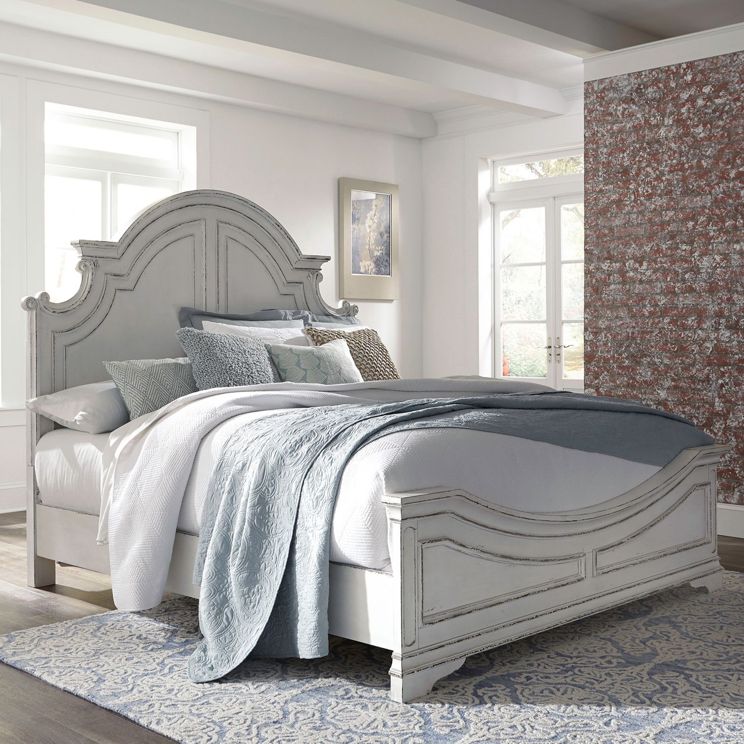 Magnolia Manor Wood King Size Panel Bed