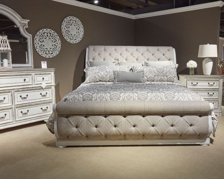 SM Magnolia Manor Fabric Upholstered Sleigh King Size Bed