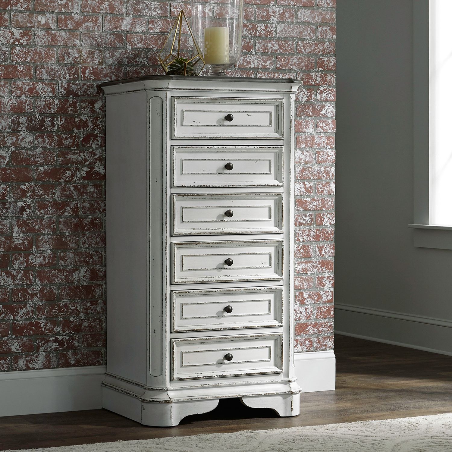 Magnolia Manor Antique White Upholstered Bedroom Set | Liberty