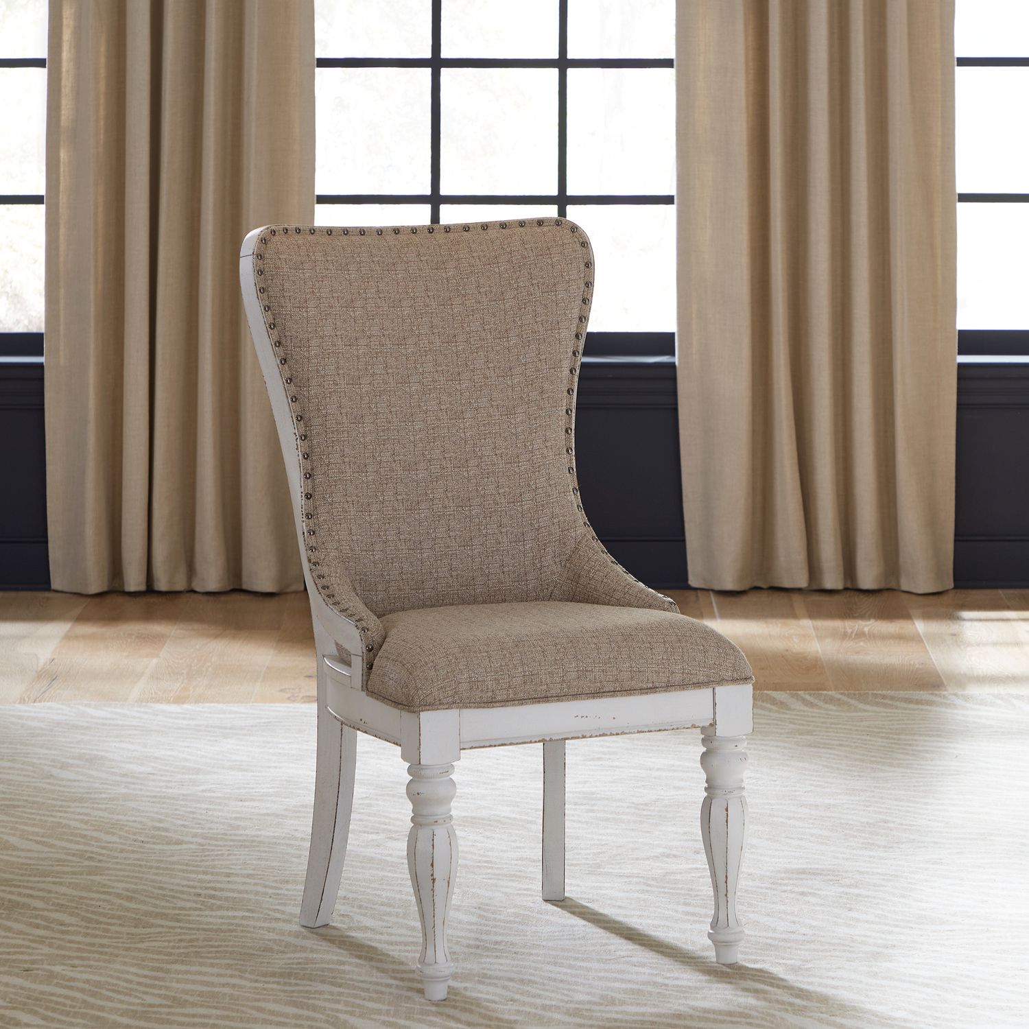 Magnolia Manor 90" Extendable Dining Set | Antique White