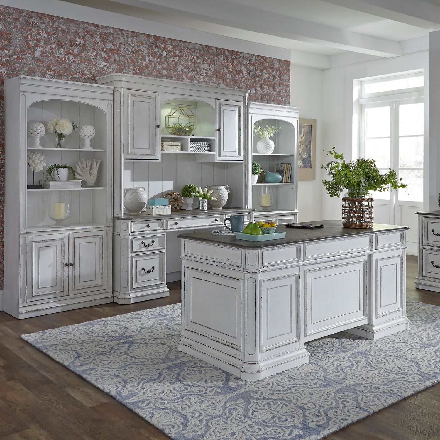 Magnolia Manor Wood Bunching Bookcase w/2 Doors