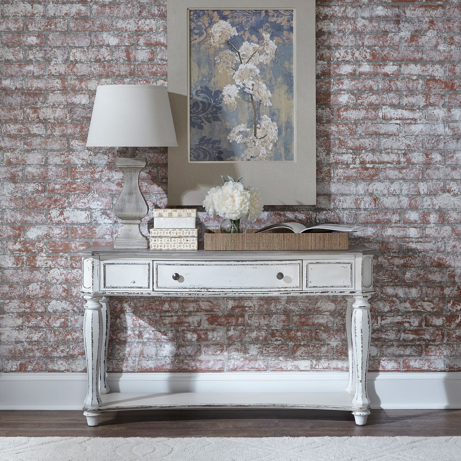 Magnolia Manor Round Cocktail Table Set | Antique White