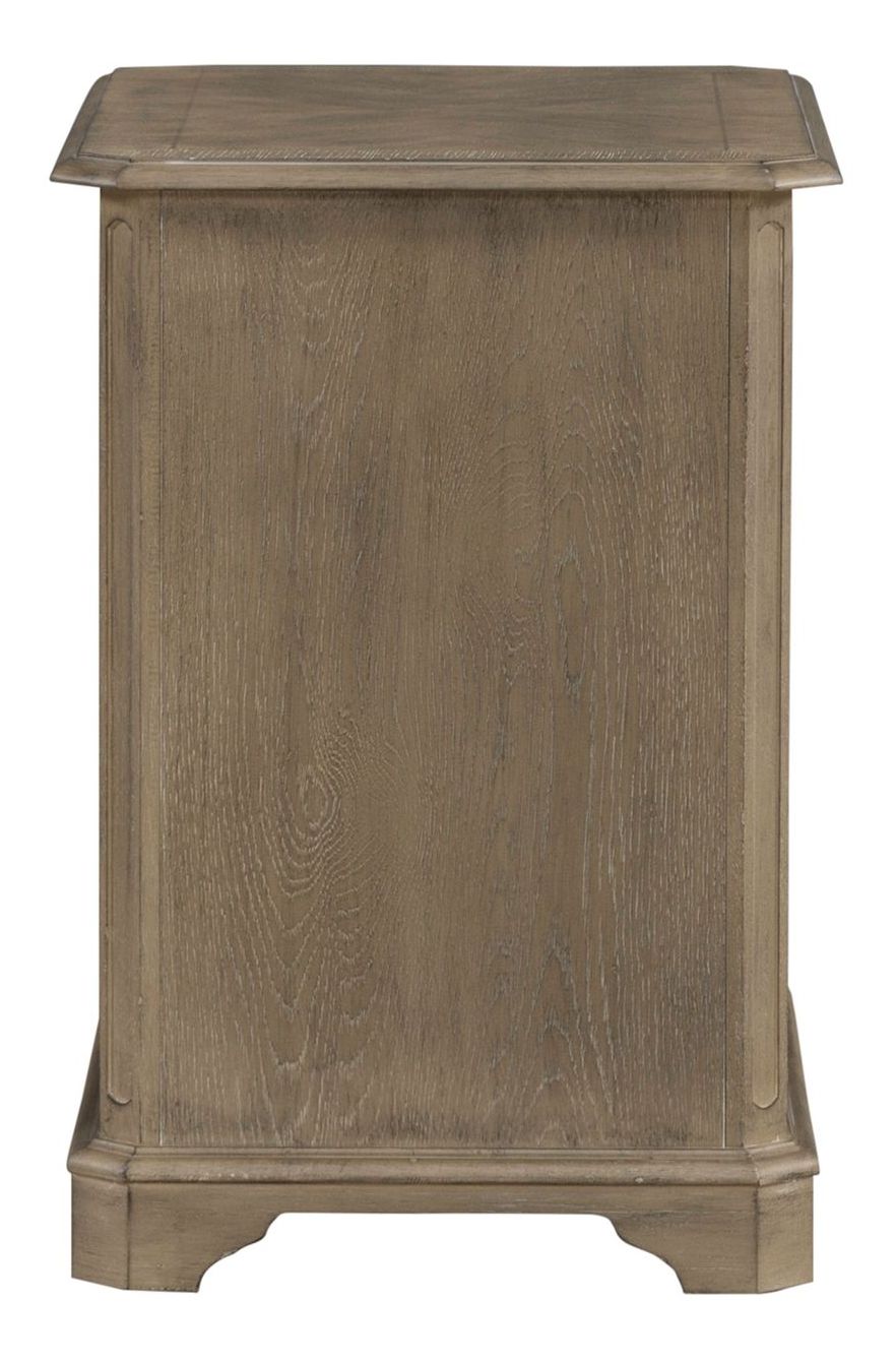 Magnolia Manor Cloverleaf Cocktail Table | Weathered Bisque