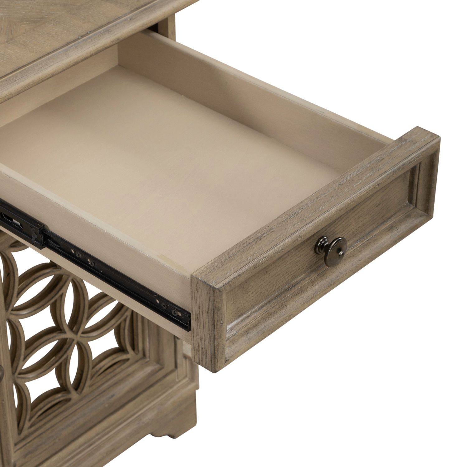 Magnolia Manor Round Cocktail Table Set | Liberty Furniture