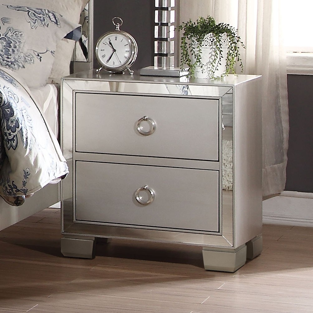 Voeville II Panel Bedroom Set