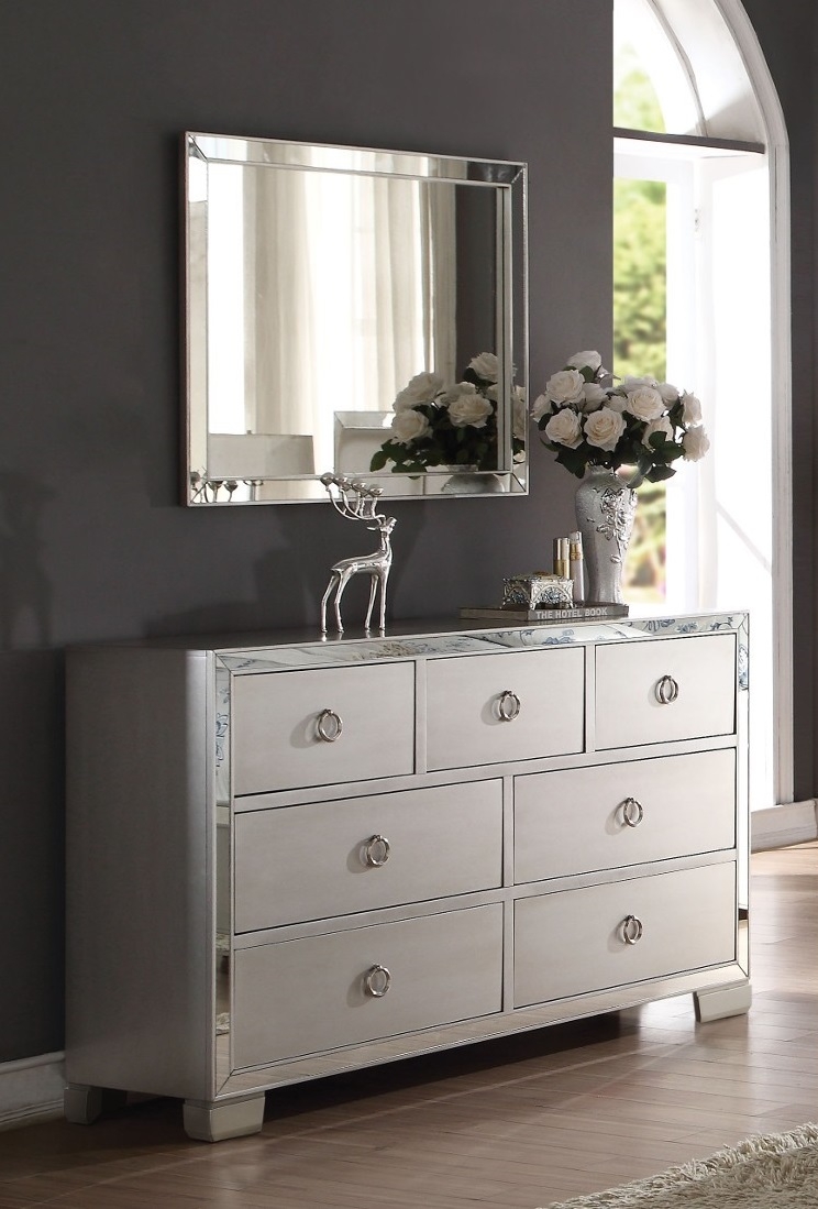 7 Drawer Wooden Dresser