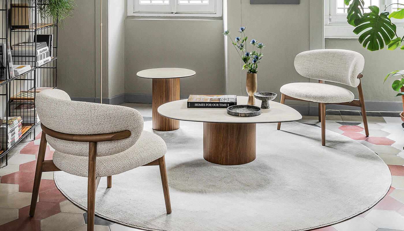 Oleandro Fabric/Wood Customizable Upholstered Lounge Chair