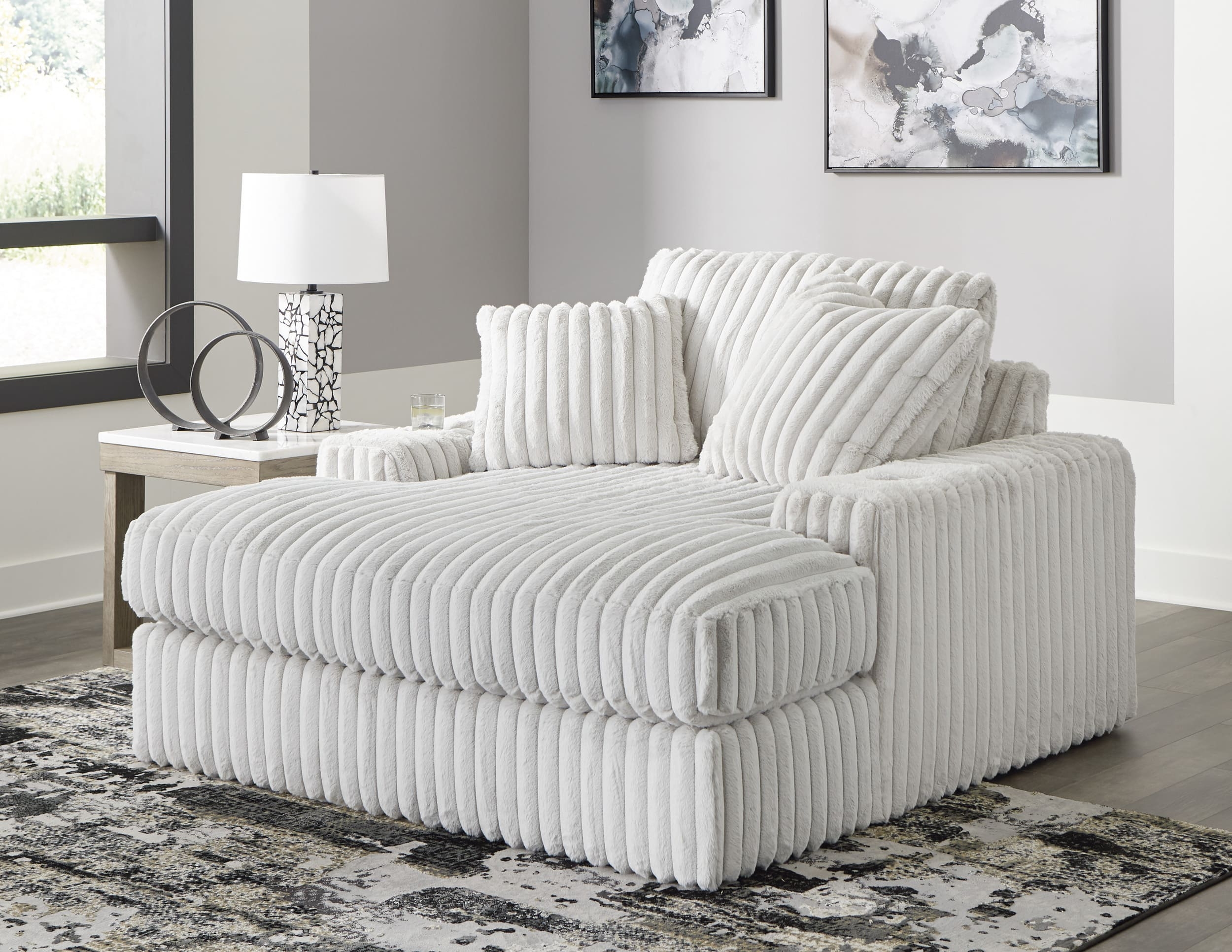 Stupendous Polyester Oversized Chaise