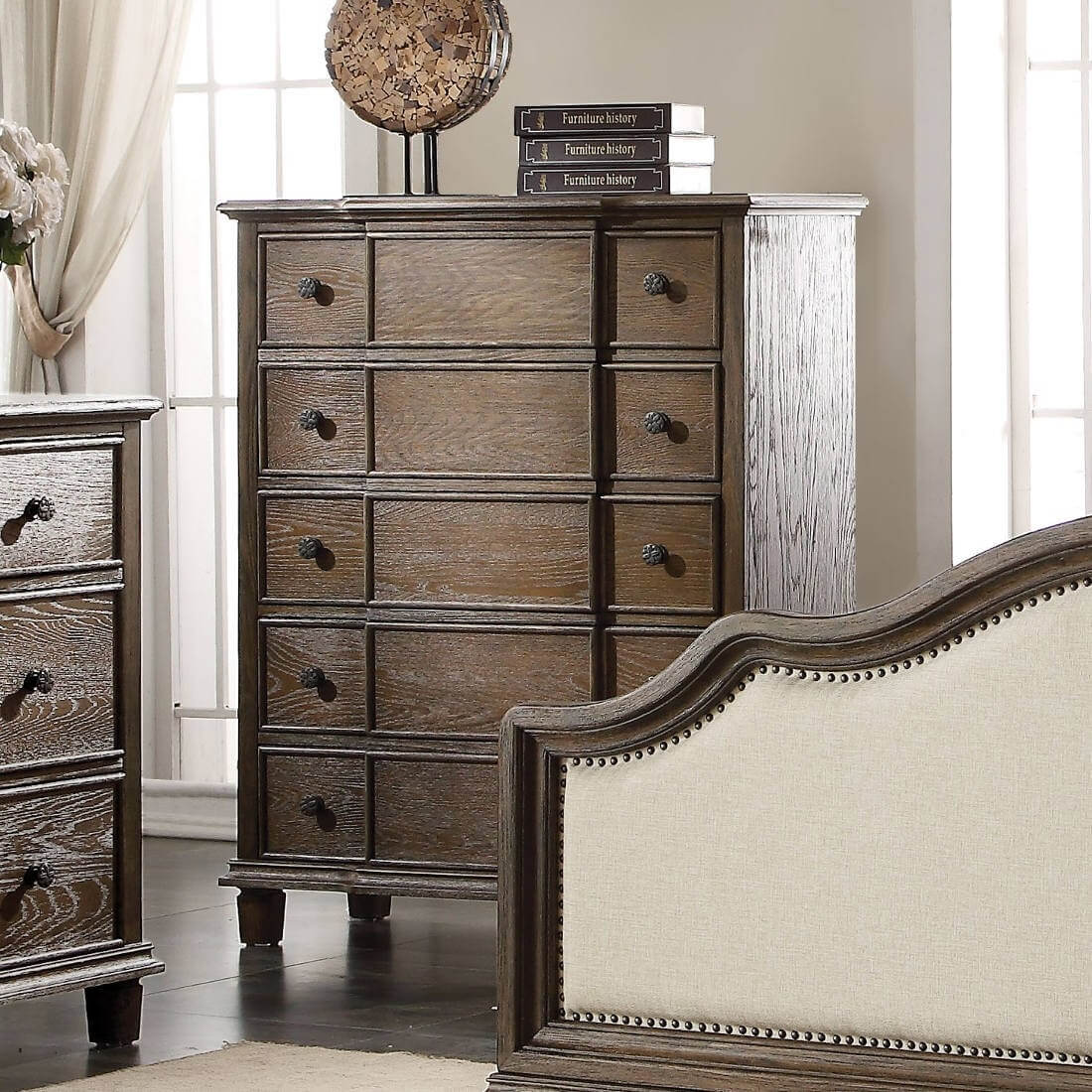 Baudouin Chest
