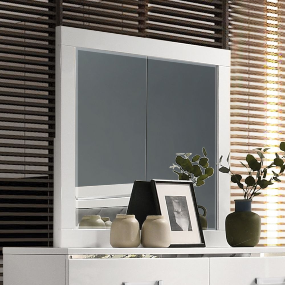 Chelsie Wood Rectangular Mirror