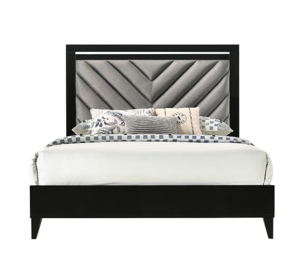 Chelsie Fabric/Wood Panel Bedroom Set