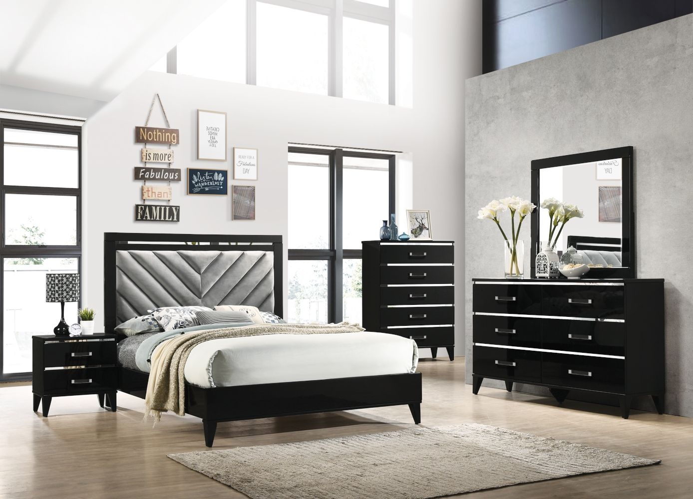 Chelsie Fabric/Wood Panel Bedroom Set