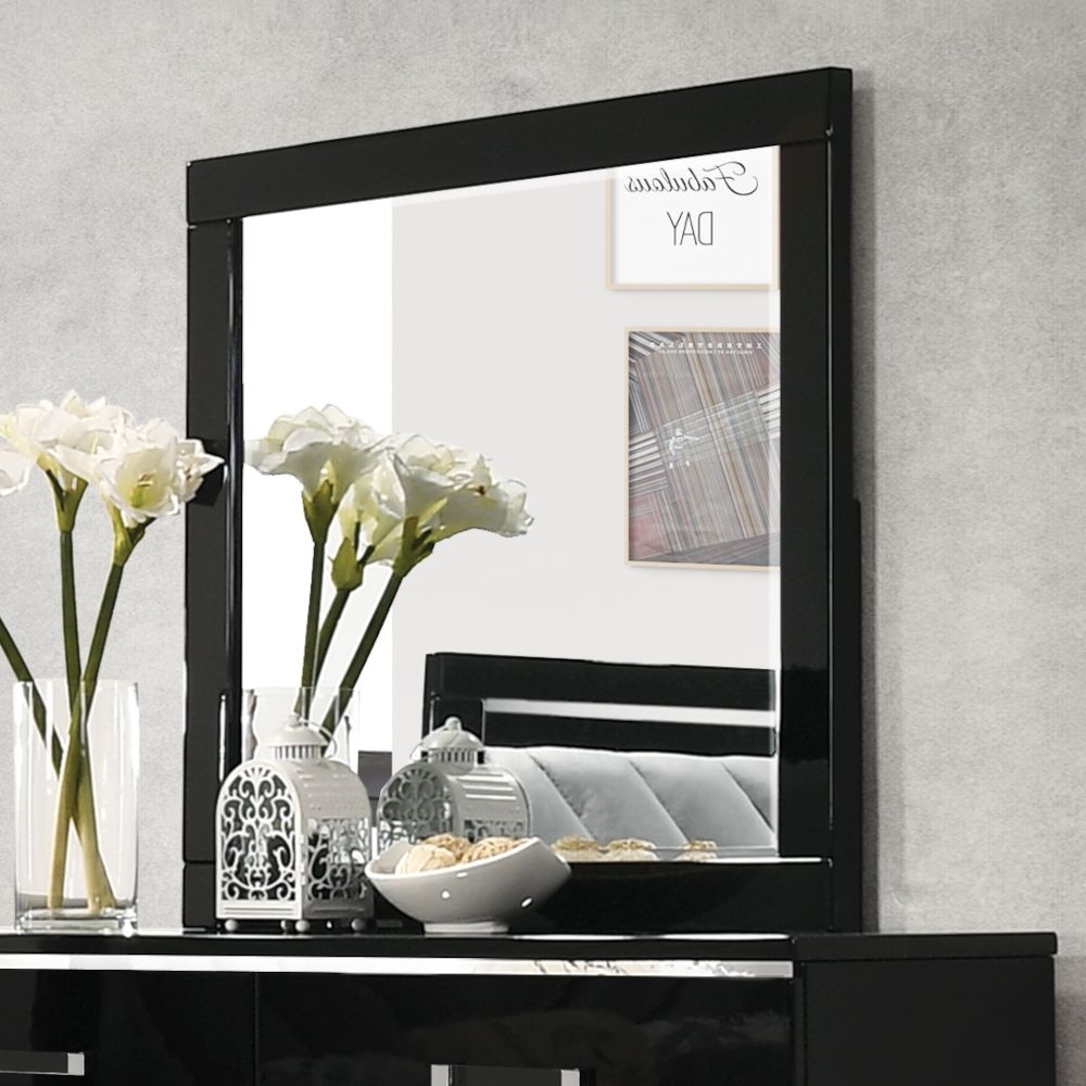 Chelsie Wood Rectangular Mirror