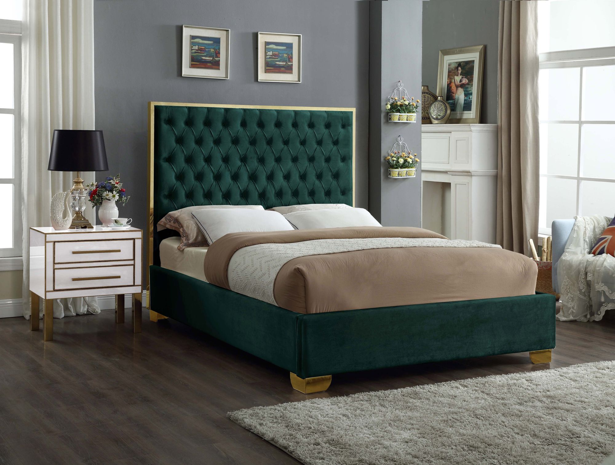 Lana Velvet Full Size Bed