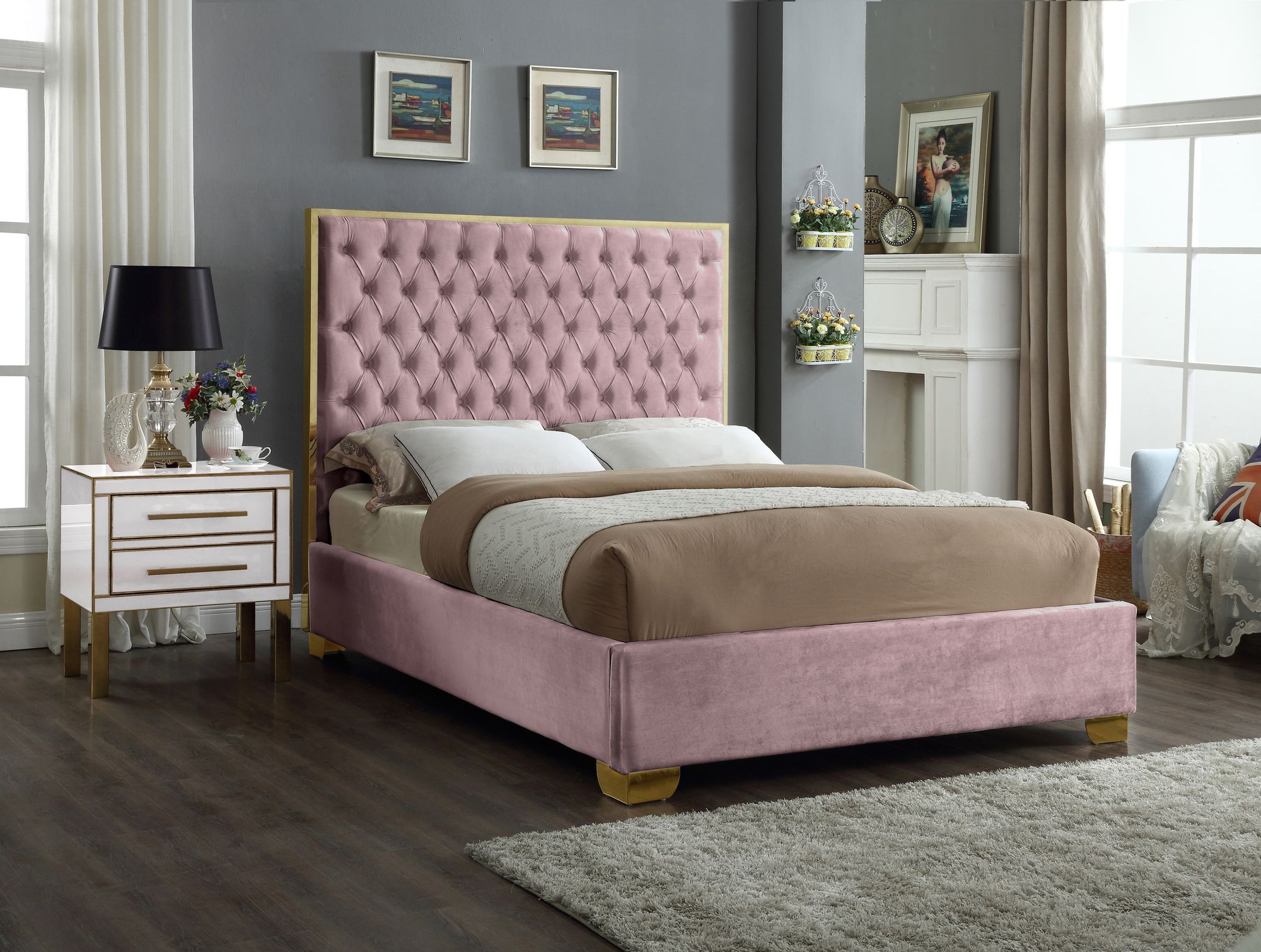 Lana Velvet Full Size Bed