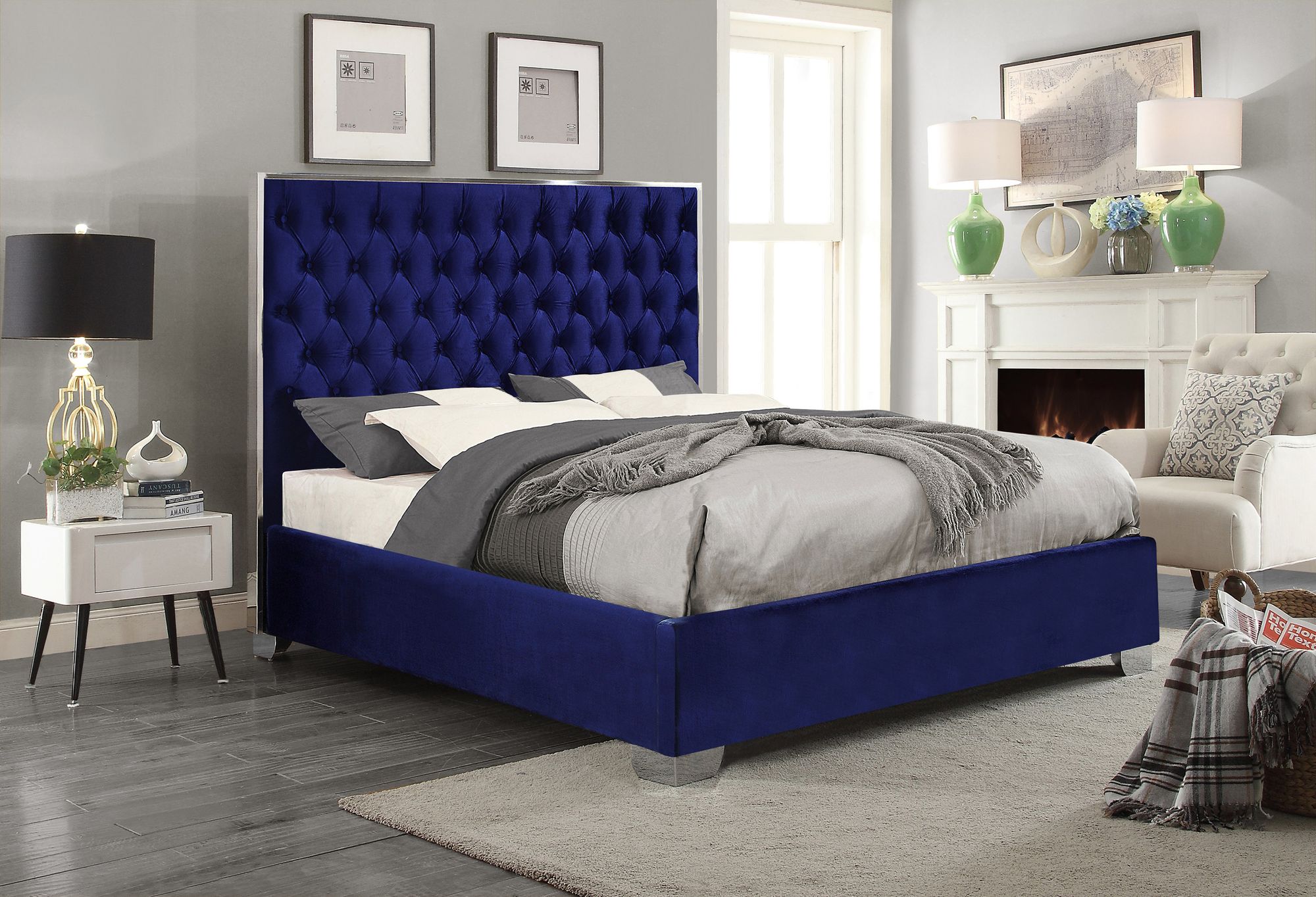 Lexi Velvet Full Size Bed