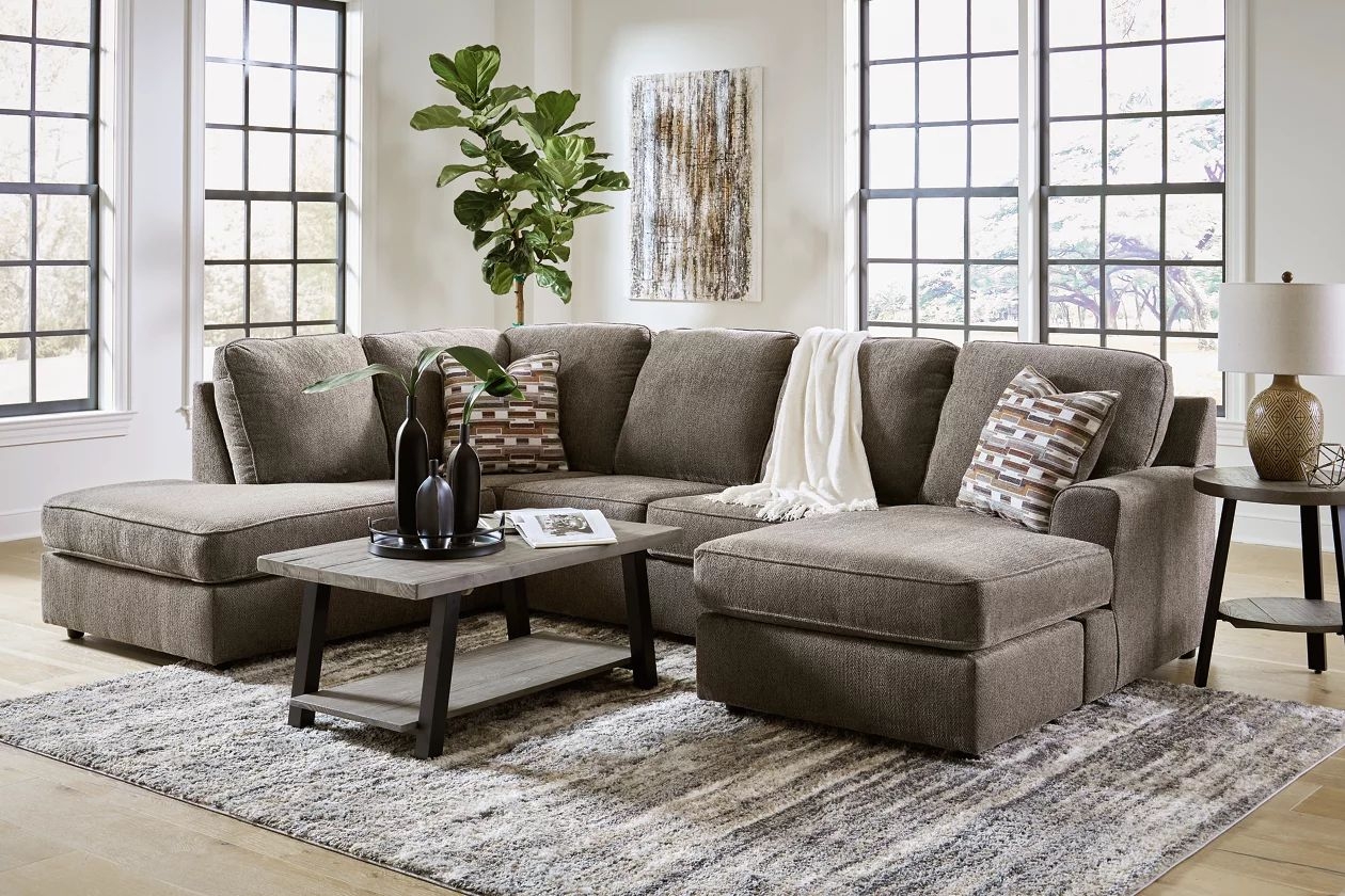 O'Phannon Polyester Fabric Sectional w/Left Chaise