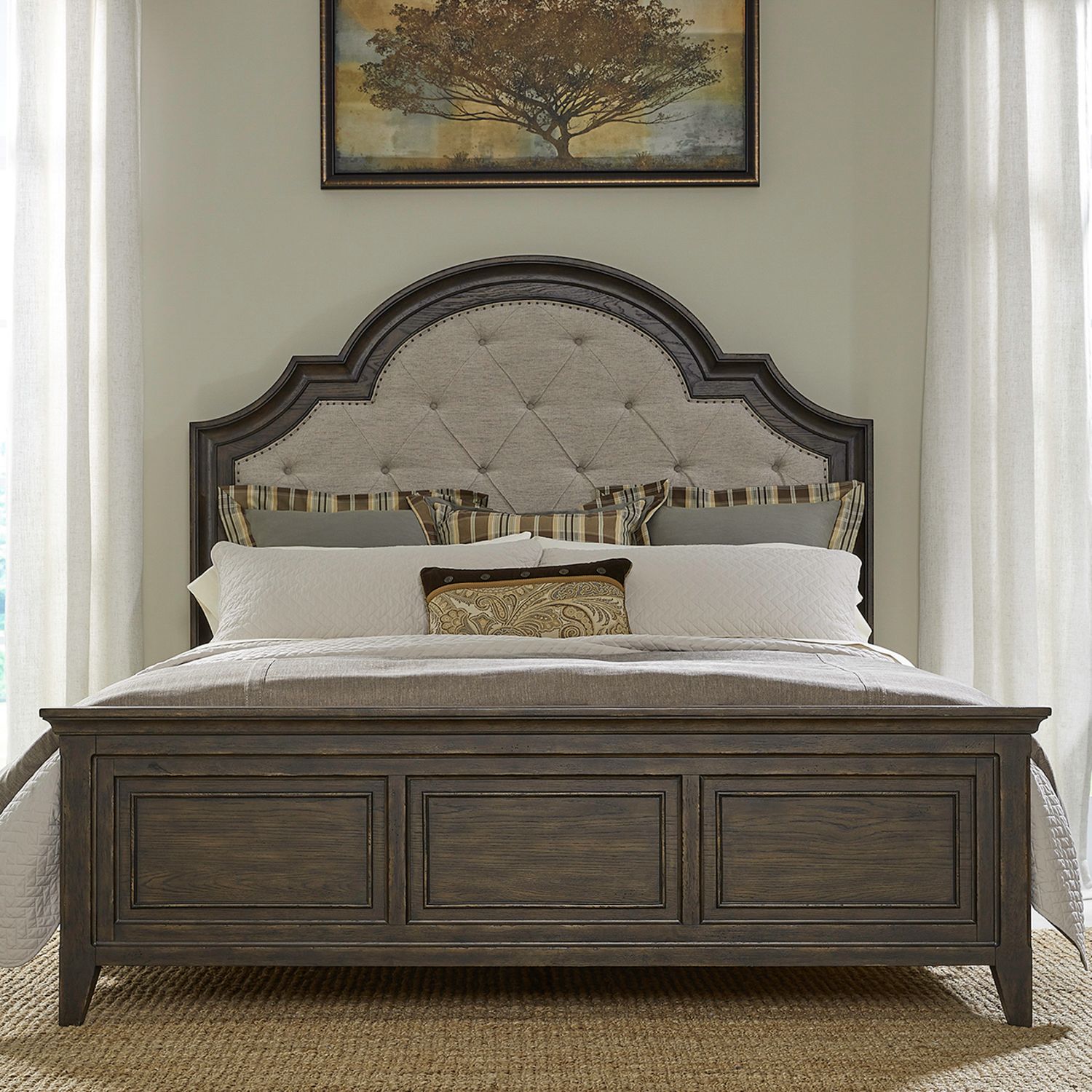 Paradise Valley Tweed Fabric/Wood Upholstered Queen Size Bed
