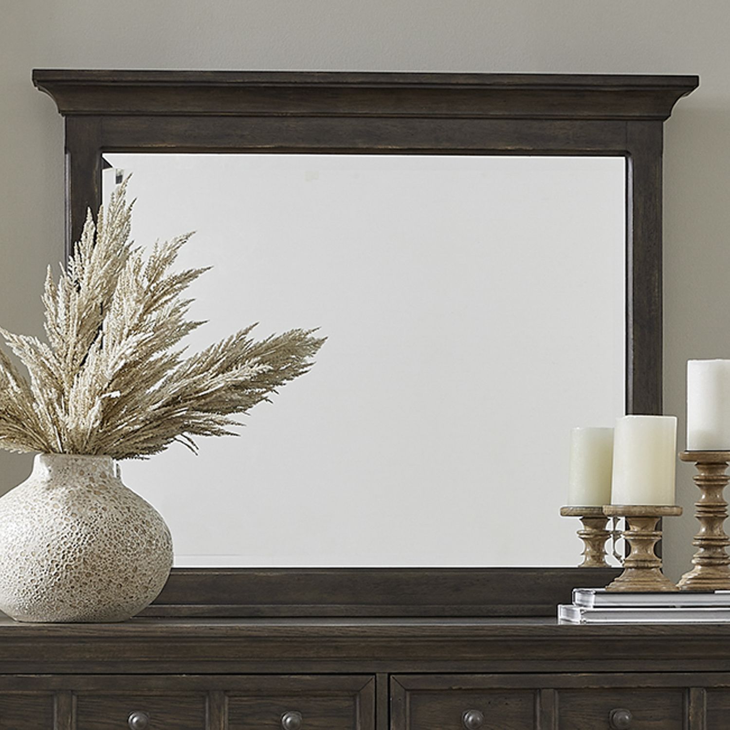 Paradise Valley Upholstered Bedroom Set | Saddle Brown Oak