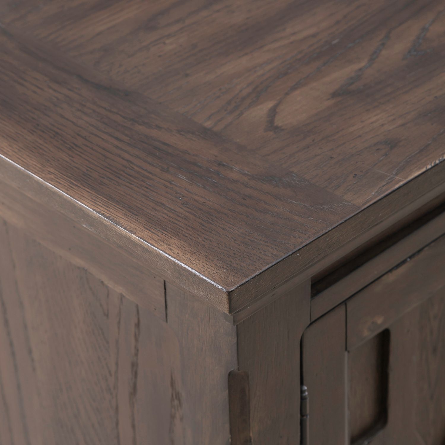 Paradise Valley Wood Panel Bedroom Set | Saddle Brown | Liberty